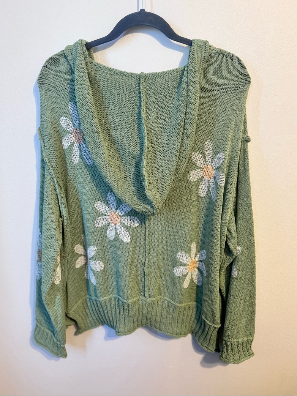 POL Sage Green Daisy Flower Open Knit Crochet Hooded Sweater Size Large - Picture 10 of 11